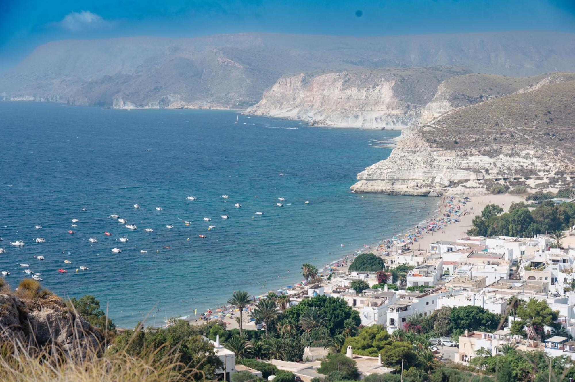Complejo Turistico Los Bayiyos Agua Amarga  Extérieur photo